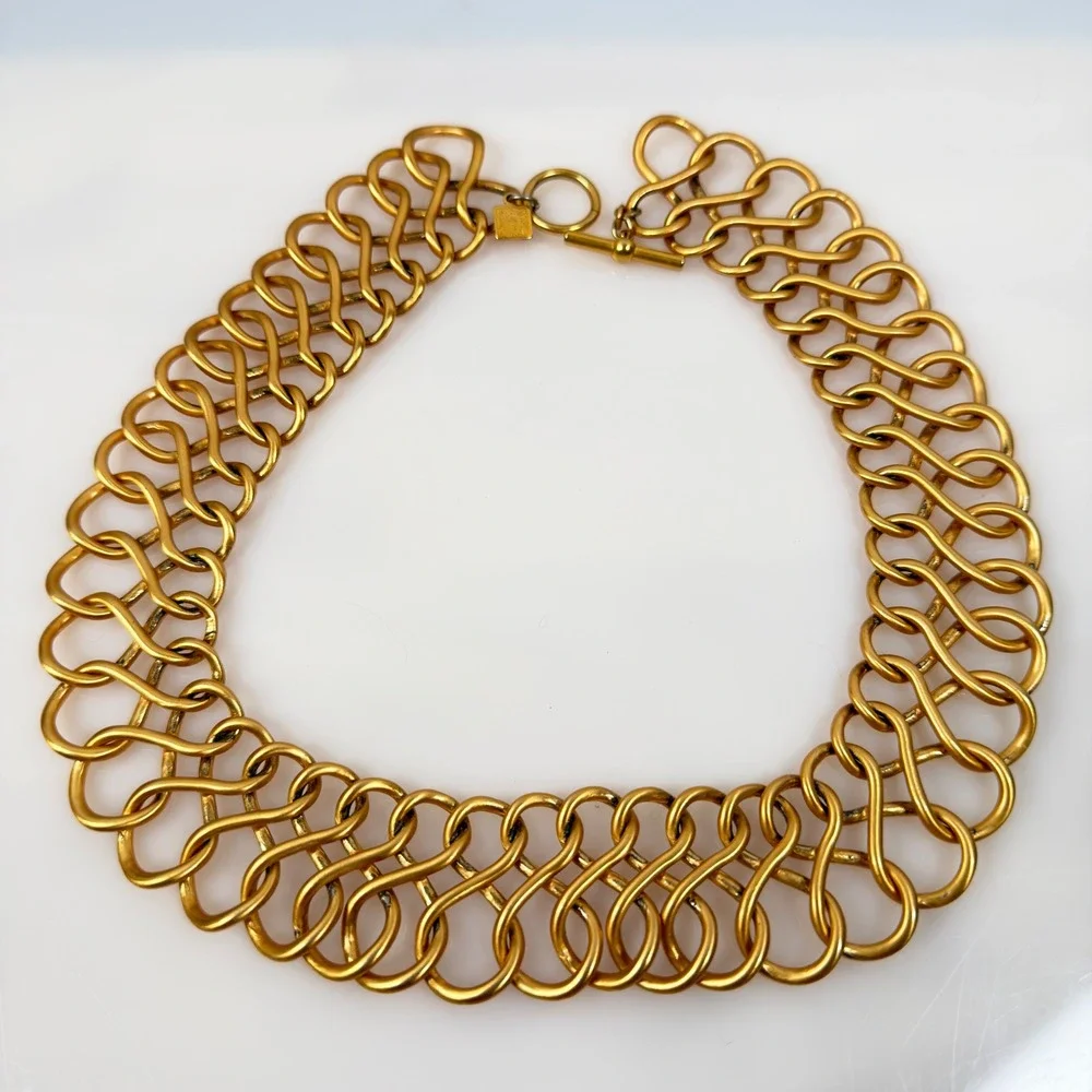 Vintage Anne Klein Necklace Chunky Gold Tone Bib Interlocking Figure 8 Links 17